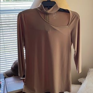 3/4 sleeve shirt